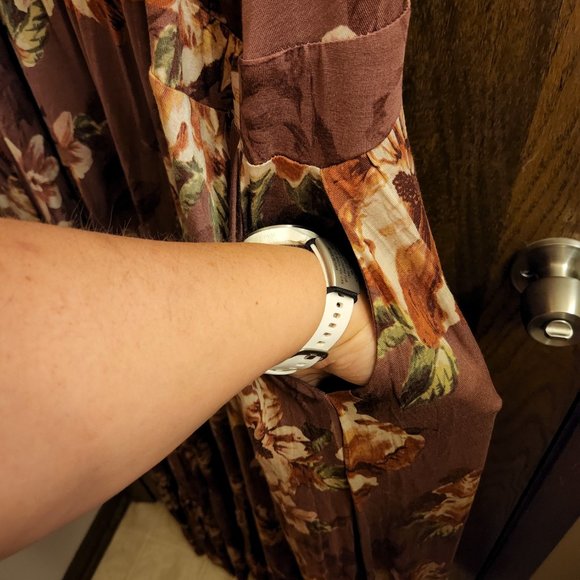 Torrid Size 3 (22/24W) Super Soft Walnut Floral Maxi Dress NWOT - Picture 5 of 10